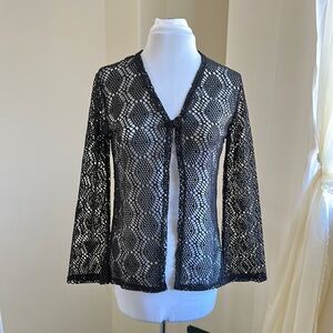 Elegant Black Lace Women's Tunic
